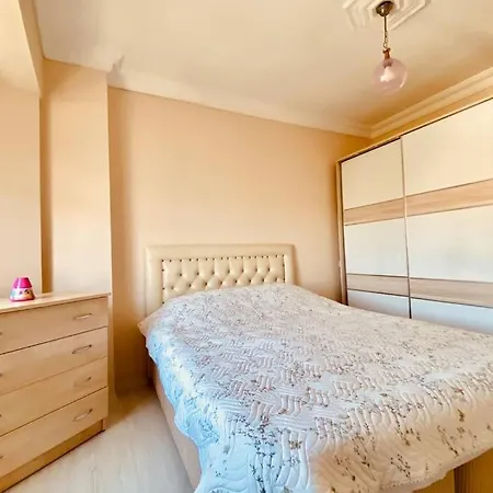 Kusadasi'nda Sessiz Sakin Bir Nida 6 Kusadası