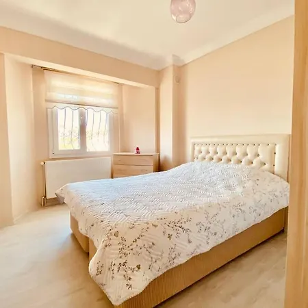 Kusadasi'nda Sessiz Sakin Bir Nida 6 * קוסדסי