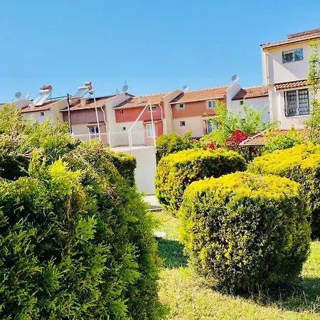 Kusadasi'nda Sessiz Sakin Bir Nida 6 * קוסדסי