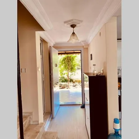 Kusadasi'nda Sessiz Sakin Bir Nida 6 וילה